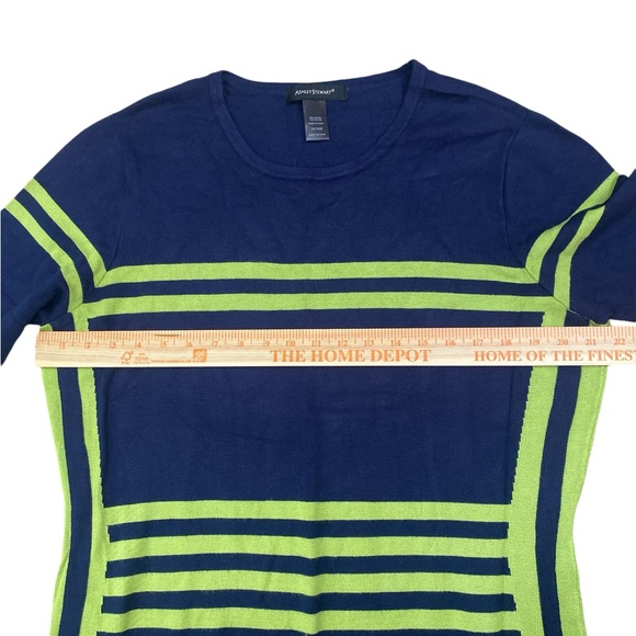 Navy & brat green short sleeve midi sweater dress - Picture 3 of 5